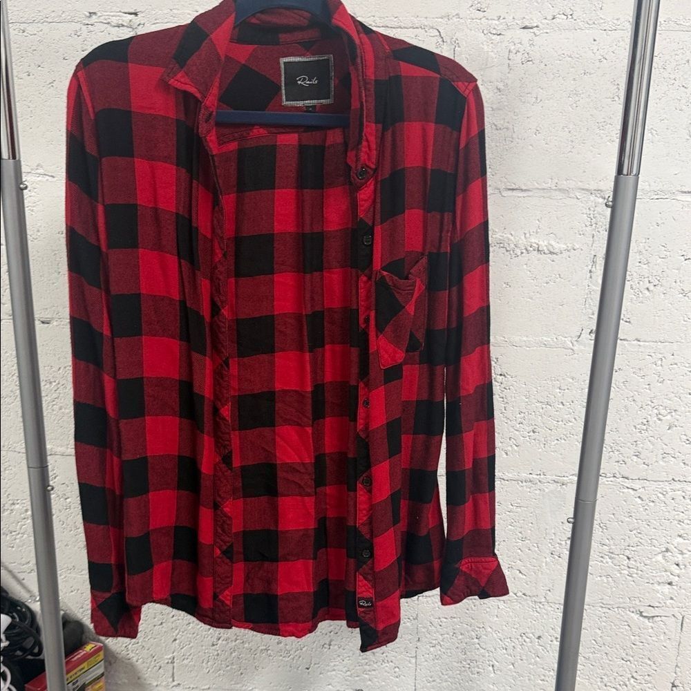 Rails Red and Black Checkered Button Down Shirt LIKE NEW Size Small Worn Once